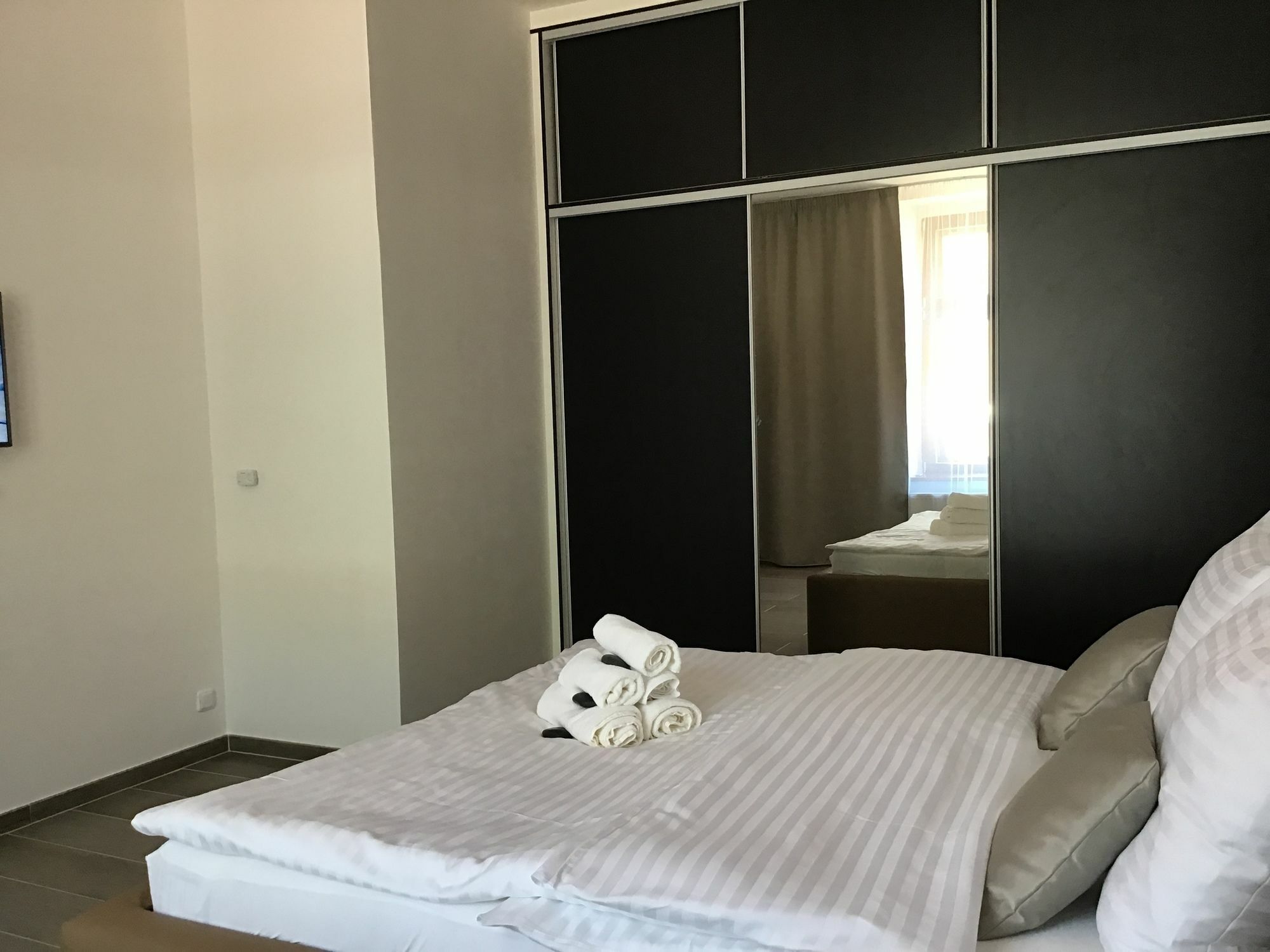 Euro Apartments Lidicka 39 Брно Экстерьер фото